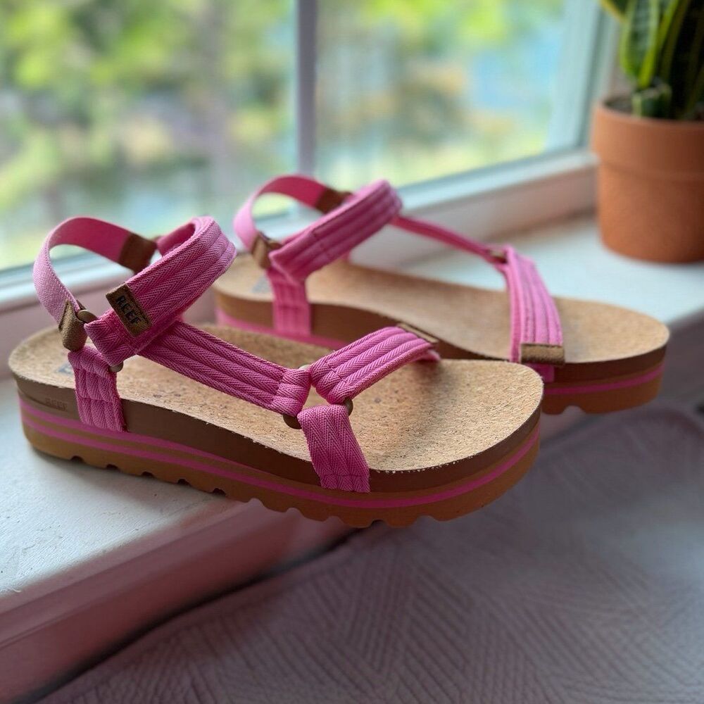 Reef Women's Cushion Rem Hi Platform Sandals in Pink Cork Size 10